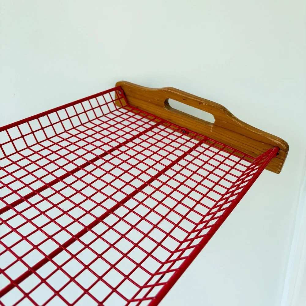 Vintage Red Wire Mesh Serving Tray Wooden Handles MCM Industrial Retro Grid